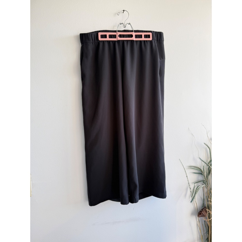 Lululemon On the Fly Wide-Leg 7/8 Pant Black High Rise Cropped Trouser 12 flaw